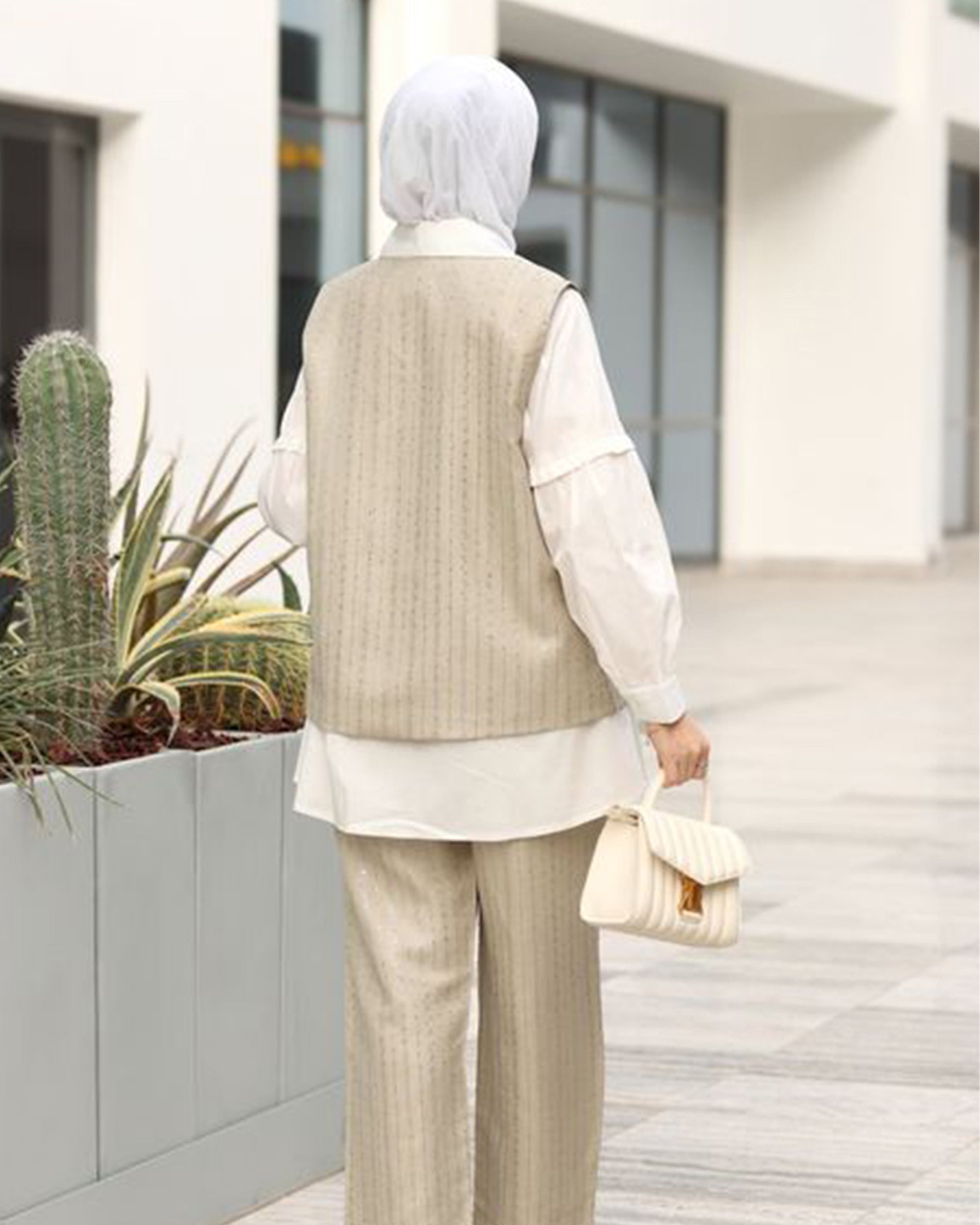 Beige Linen Set