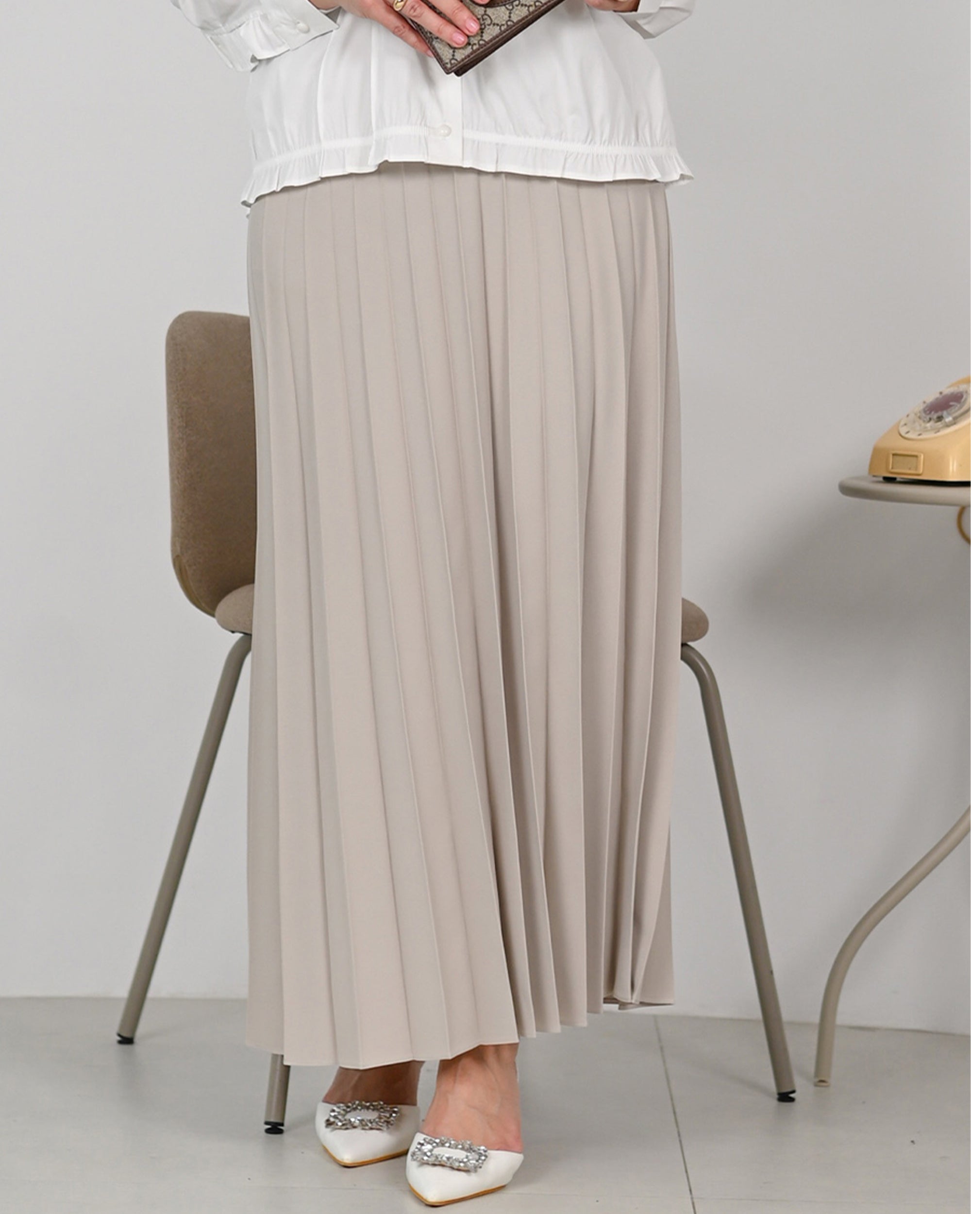 Soft Dune Pleated Skirt