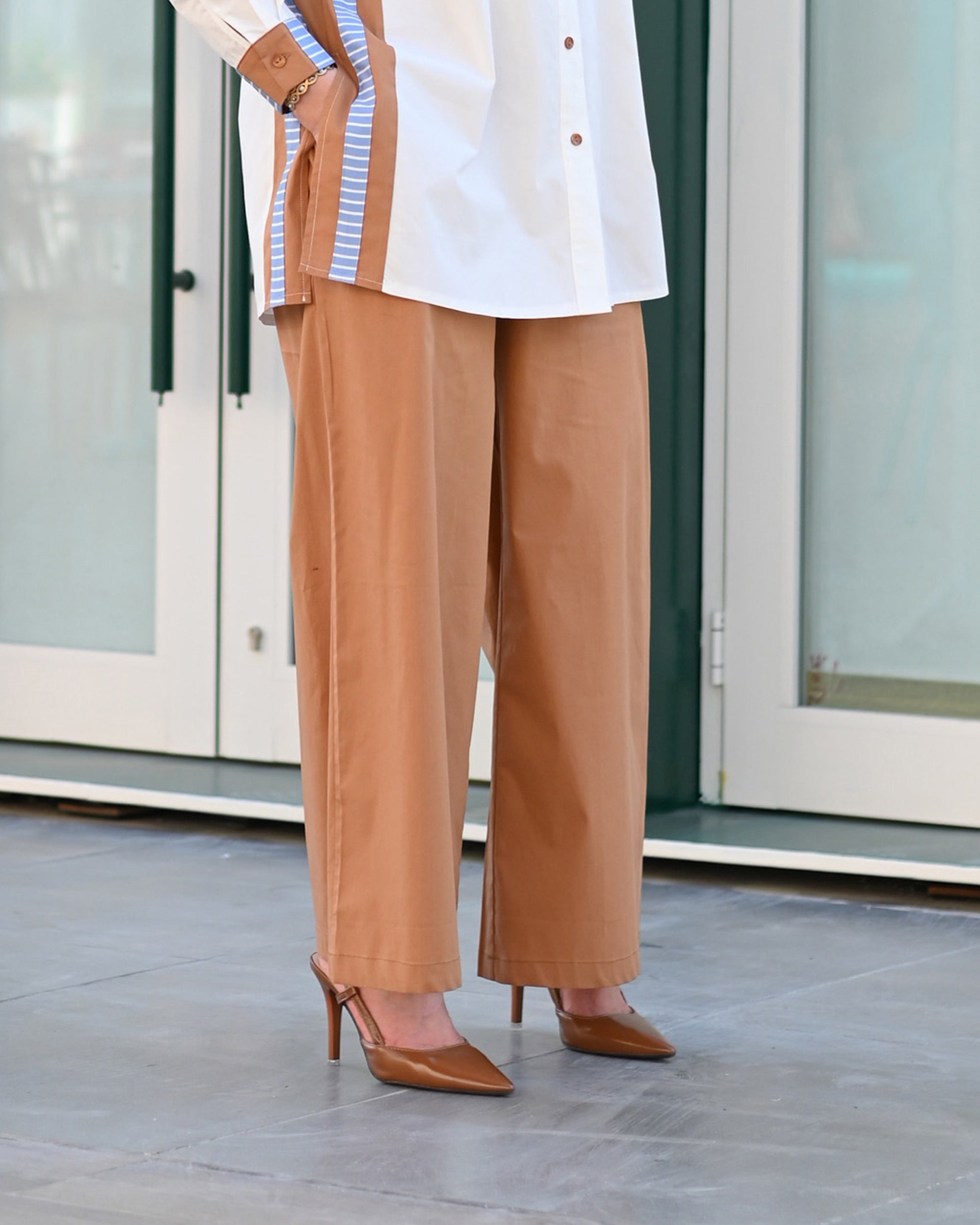 Wide-Leg Poplin Pants – Caramel