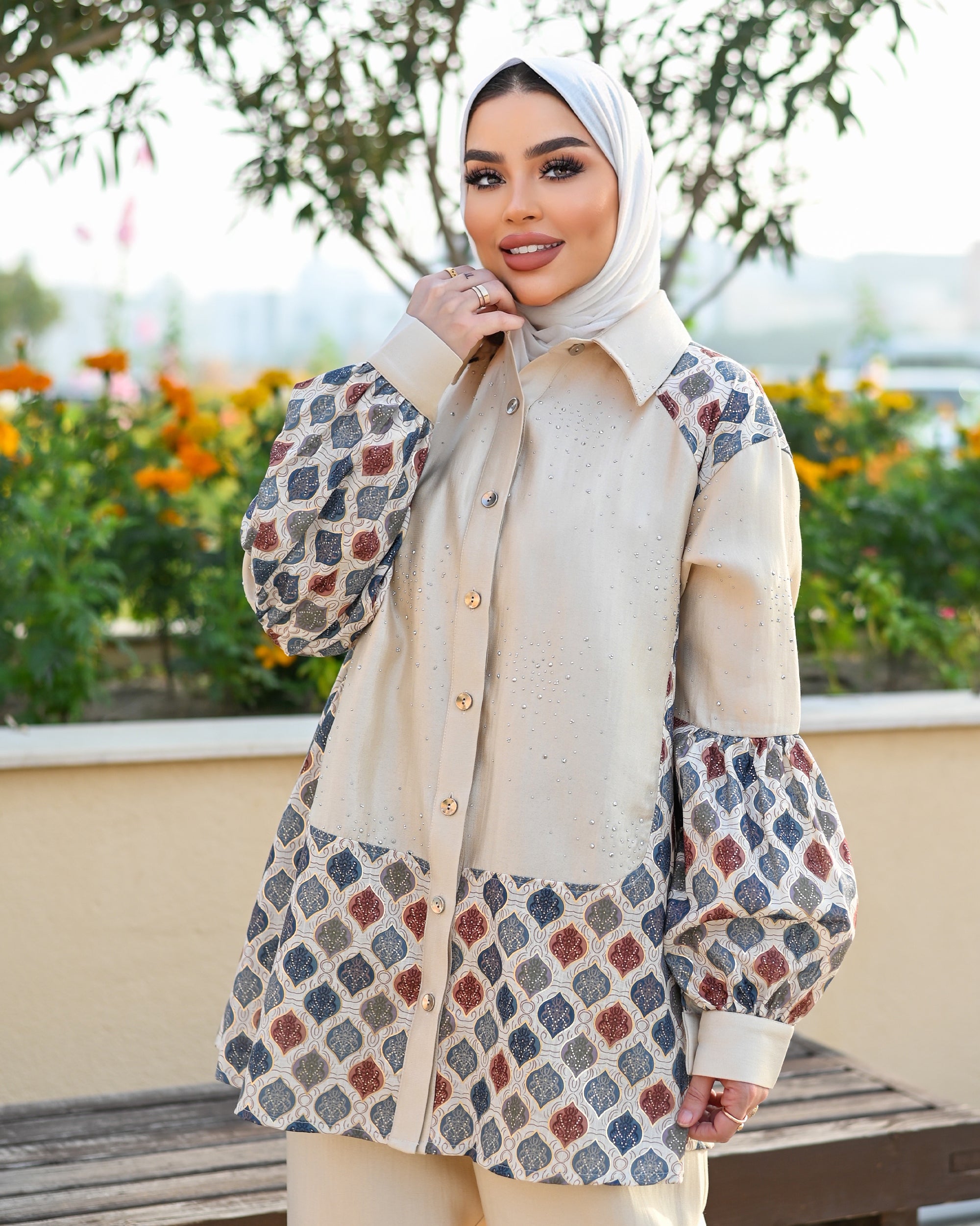 Buttoned Lamé Shirt – Beige