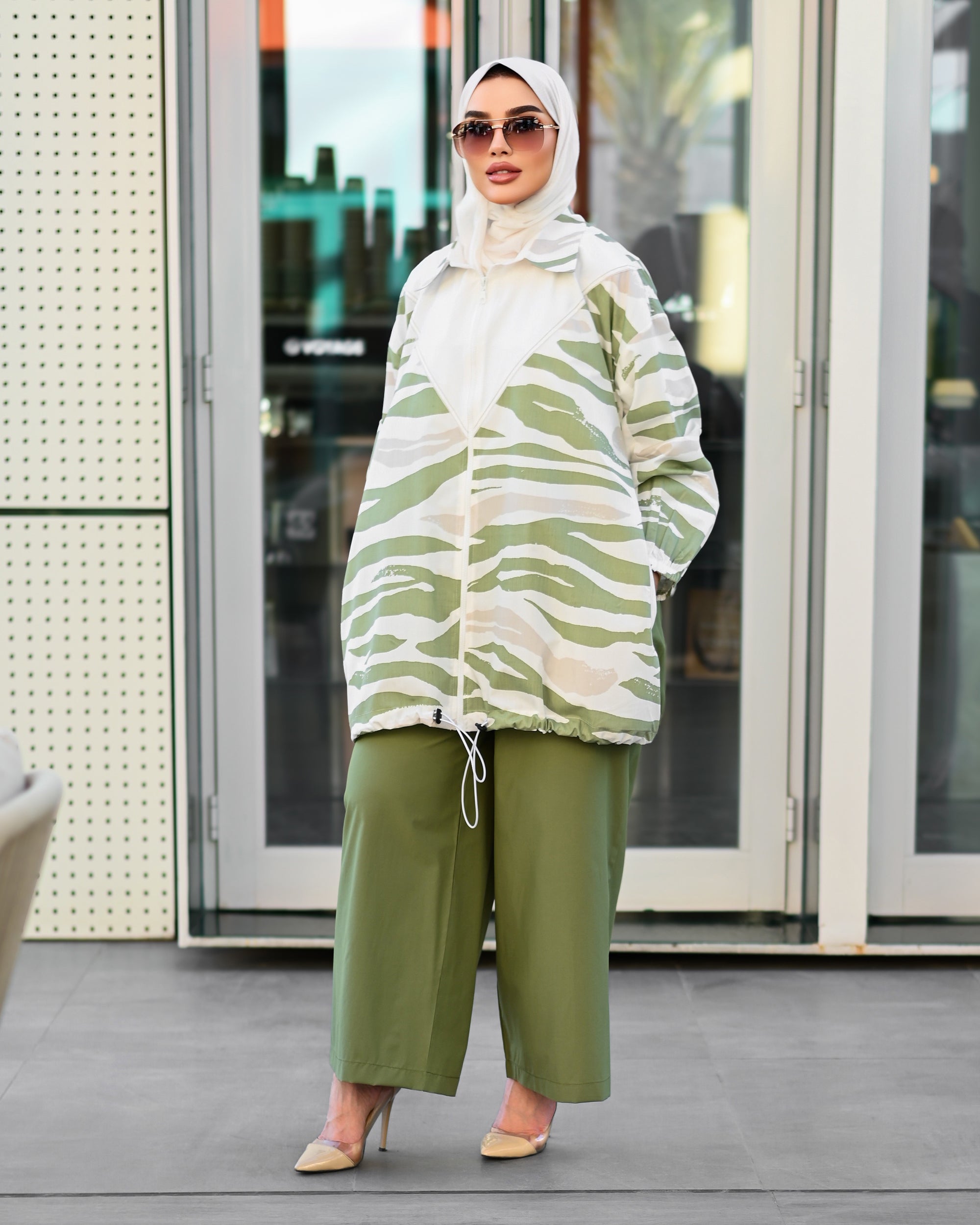 Abstract Zip Poplin Shirt – Mist Green