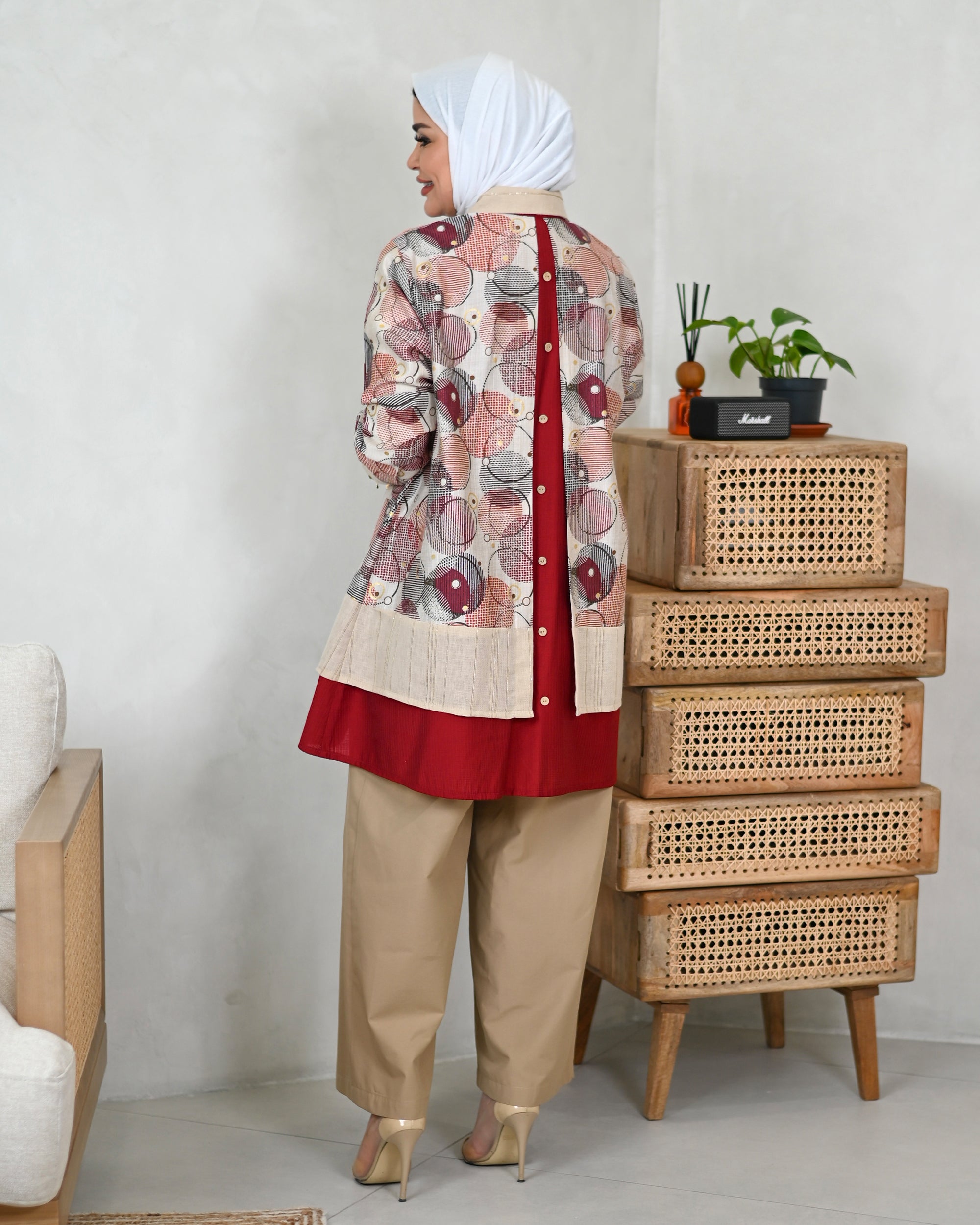 Artistic Linen Shirt – Red & Beige
