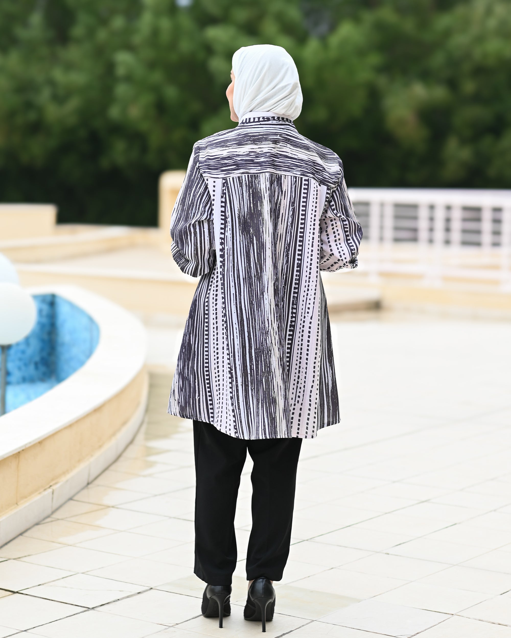 Classic Printed Cotton Shirt – Black & White