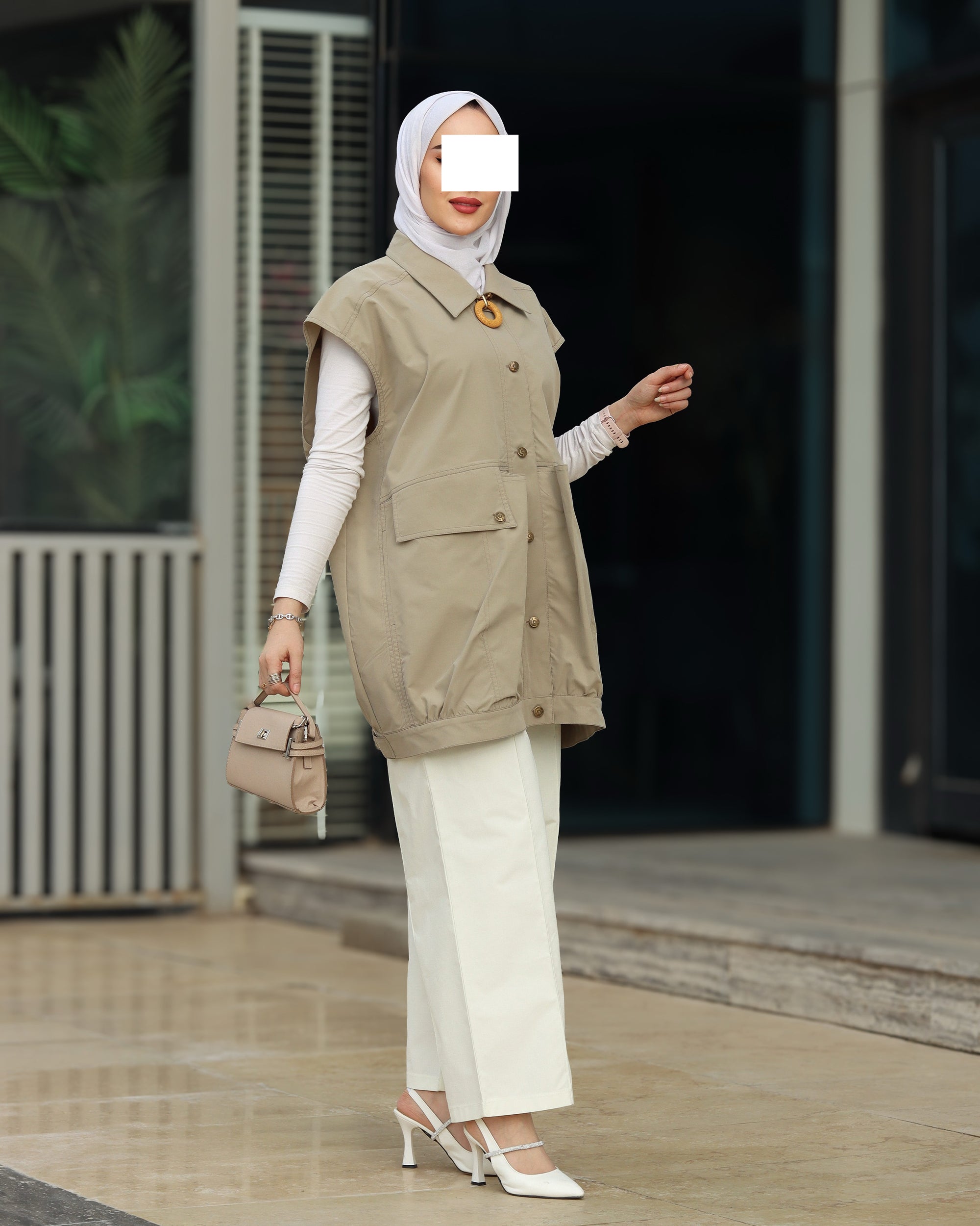 Minimalist Utility Vest