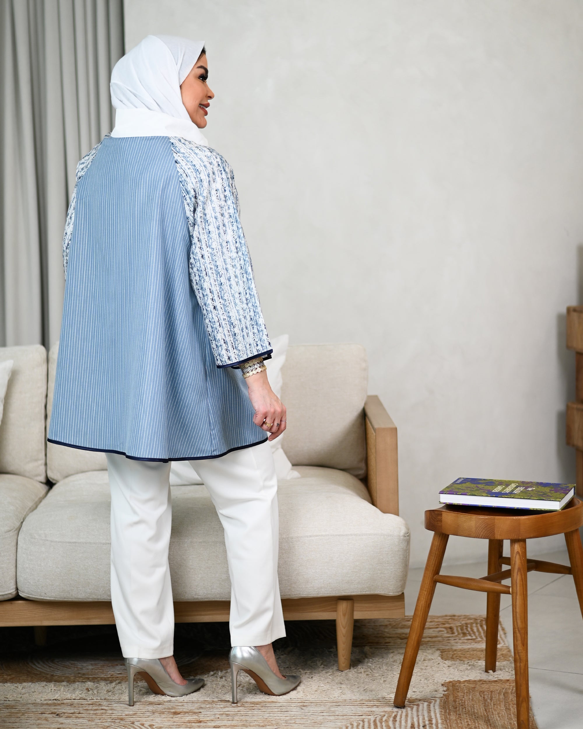 Contrast Trim Cotton Shirt – Blue